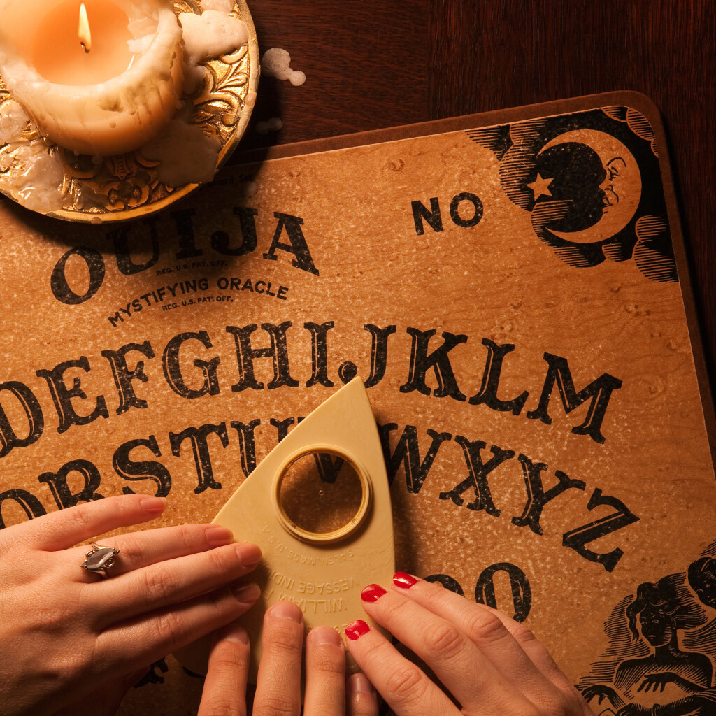Ouija board dowsing gold