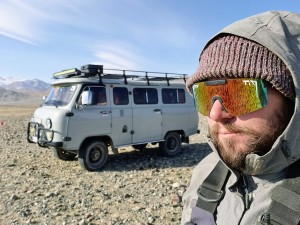 field seismic crew placer mongolia