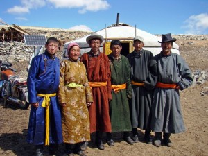 Deel Mongolia colthing gold